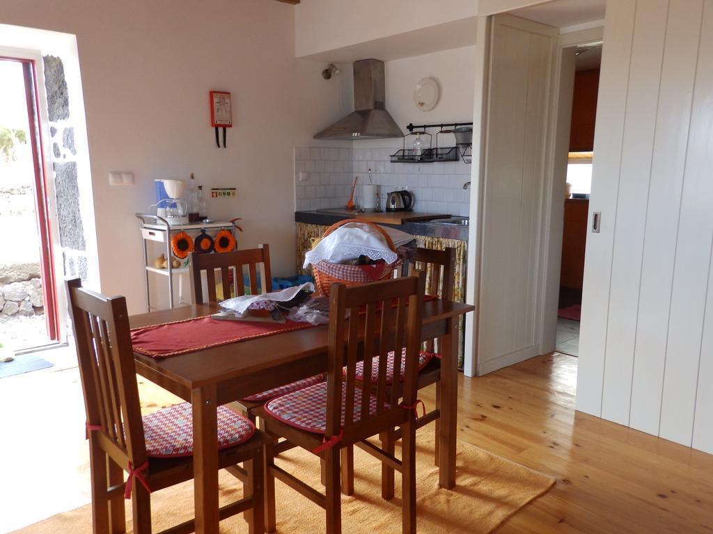 Casas Alto Da Bonanca Guest House São Roque do Pico Eksteriør bilde